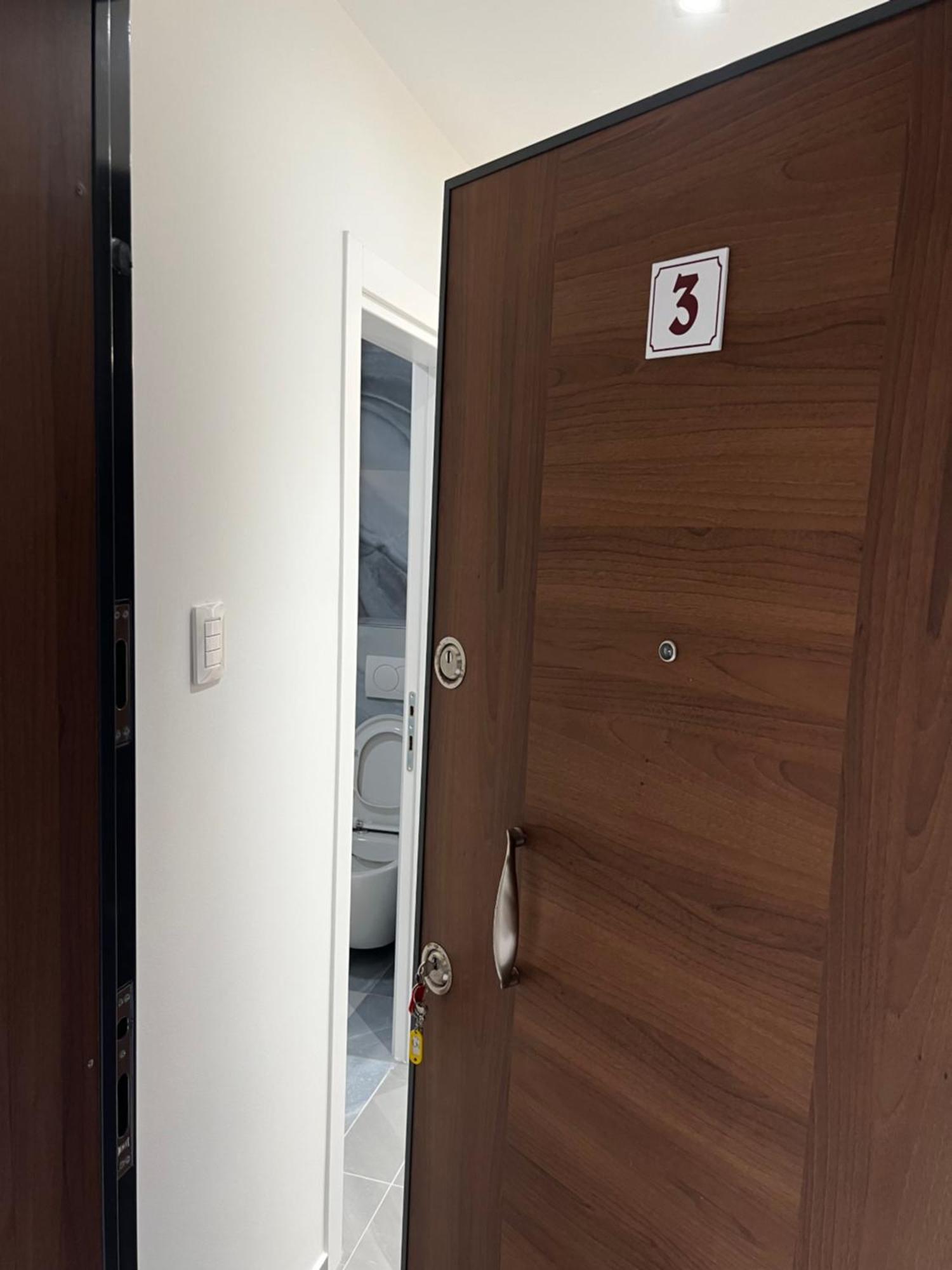 D&D Hotel Shëngjin 外观 照片